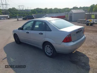 2007 Ford Focus S with VIN 1FAFP34NX7W265017, listed as a IAAI auction lot 42415556 with 71,840 mi miles and . Bid and sale history available at DreamBid. Image 3.