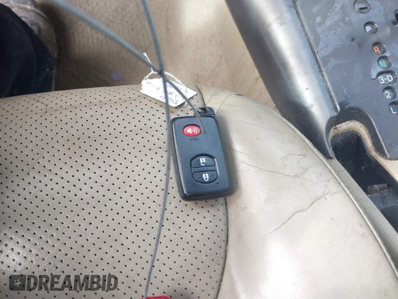 2012 Toyota RAV4 Limited with VIN 2T3DF4DV0CW222325, listed as a IAAI auction lot 41476595 with 112,677 mi miles and . Bid and sale history available at DreamBid. Image 11.