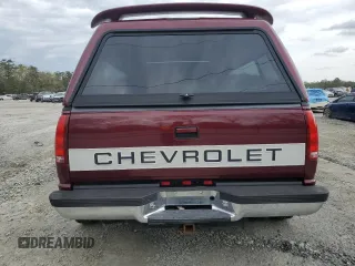 1996 Chevrolet Silverado 3500 z VIN 1GCHC33J4TF013660, wystawiony jako Copart lot #49332785 z przebiegiem 104 424 mil mil oraz Czysty tytuł • Clean title. Historia ofert i sprzedaży dostępna na DreamBid. Obrazek 6.