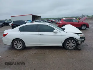 2014 Honda Accord EX-L with VIN 1HGCR2F82EA195419, listed as a IAAI auction lot 41967410 with 228,604 mi miles and . Bid and sale history available at carsss.com. Image 13.