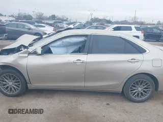 2017 Toyota Camry XLE z VIN 4T1BF1FK9HU622263, wystawiony jako IAAI lot #41542248 z przebiegiem Nie podano mil oraz . Historia ofert i sprzedaży dostępna na DreamBid. Obrazek 15.