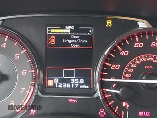 2017 Subaru WRX с VIN JF1VA1B66H9827427, выставлен на аукционе IAAI как лот 42277995 с пробегом 123 617 миль миль и . История ставок и продаж доступна на DreamBid. Изображение 15.