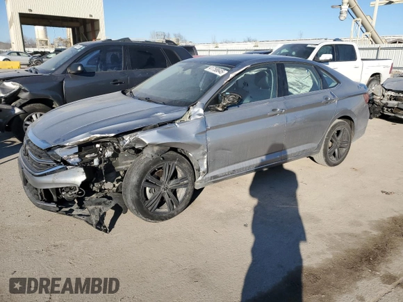 2022 Volkswagen Jetta SE with VIN 3VW7M7BU8NM004469, listed as a Copart auction lot 41758645 with 39,124 mi miles and Salvage title. Bid and sale history available at DreamBid. Image 1.