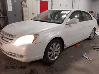 2007 Toyota Avalon XL with VIN 4T1BK36B67U172044, listed as a IAAI auction lot 41893311 with 111,112 mi miles. Bid and sale history available at carsss.com. Image 2.