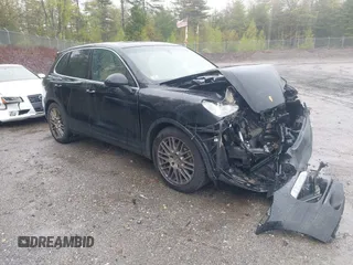 2014 Porsche Cayenne S с VIN WP1AB2A25ELA59365, выставлен на аукционе IAAI как лот 42233940 с пробегом 76 454 миль миль и . История ставок и продаж доступна на DreamBid. Изображение 1.