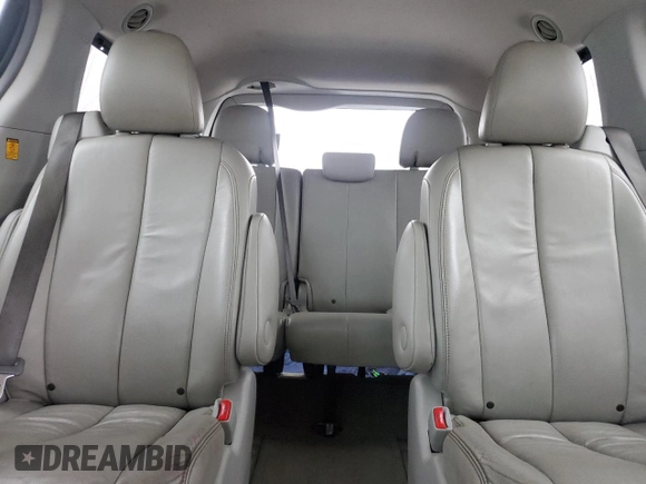 2013 Toyota Sienna XLE with VIN 5TDDK3DC3DS065980, listed as a Copart auction lot 50563385 with 124,124 mi miles and Salvage Title. Bid and sale history available at DreamBid. Image 10.