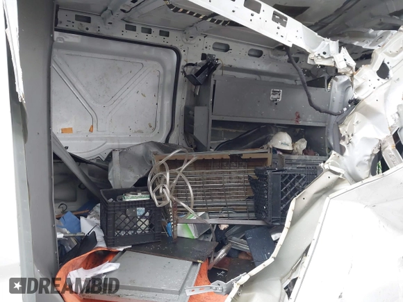 2019 Ford Transit with VIN 1FTYR2CM9KKA81722, listed as a IAAI auction lot 41990481 with 101,540 mi miles. Bid and sale history available at carsss.com. Image 8.