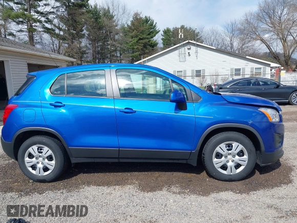 2015 Chevrolet Trax LS with VIN KL7CJKSBXFB235486, listed as a IAAI auction lot 41875595 with 125,301 mi miles. Bid and sale history available at carsss.com. Image 13.
