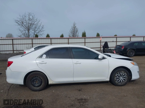 2013 Toyota Camry L with VIN 4T1BF1FK6DU269362, listed as a IAAI auction lot 42004165 with 184,876 mi miles. Bid and sale history available at carsss.com. Image 14.