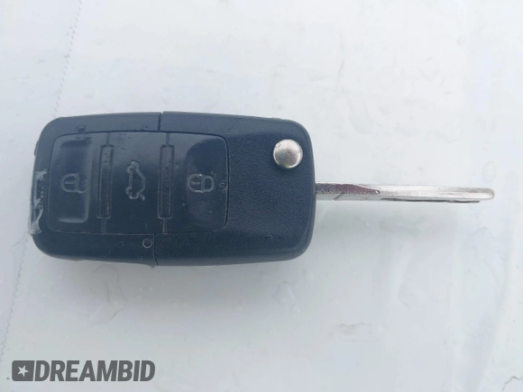 2008 Volkswagen Eos Turbo с VIN WVWBA71F48V056989, выставлен на аукционе IAAI как лот 41929313 с пробегом 79 819 миль миль и . История ставок и продаж доступна на DreamBid. Изображение 11.