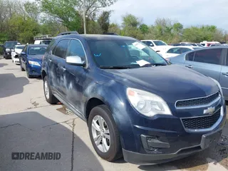 2015 Chevrolet Equinox LT z VIN 2GNFLFEK1F6256959, wystawiony jako IAAI lot #41899721 z przebiegiem 131 165 mil mil oraz . Historia ofert i sprzedaży dostępna na DreamBid. Obrazek 6.