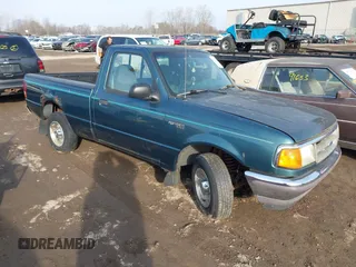 1997 Ford Ranger z VIN 1FTCR10U3VTA80413, wystawiony jako IAAI lot #41714043 z przebiegiem 157 996 mil mil oraz . Historia ofert i sprzedaży dostępna na DreamBid. Obrazek 1.