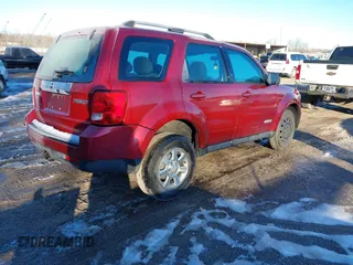 2008 Mazda Tribute ES with VIN 4F2CZ06168KM04987, listed as a IAAI auction lot 41267866 with 177,894 mi miles. Bid and sale history available at carsss.com. Image 4.