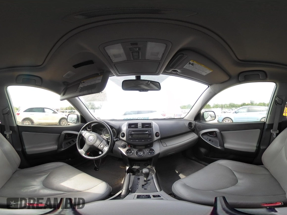2012 Toyota RAV4 Limited z VIN JTMDF4DV5C5058092, wystawiony jako IAAI lot #42322172 z przebiegiem 216 601 mil mil oraz . Historia ofert i sprzedaży dostępna na DreamBid. Obrazek 19.