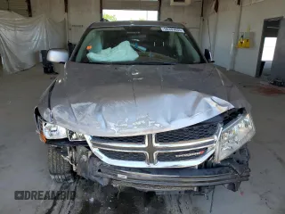 2017 Dodge Journey SXT z VIN 3C4PDCBG8HT510299, wystawiony jako Copart lot #56333635 z przebiegiem 132 215 mil mil oraz Szkoda całkowita • Salvage title. Historia ofert i sprzedaży dostępna na DreamBid. Obrazek 5.