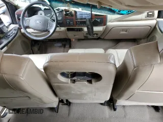 2005 Ford Super Duty F-250 XL with VIN 1FTSW21P85EA57202, listed as a Copart auction lot 65991754 with 79,132 mi miles and Salvage Title. Bid and sale history available at carsss.com. Image 8.