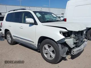 2013 Toyota Land Cruiser with VIN JTMHY7AJ0D4013762, listed as a IAAI auction lot 41833955 with 154,801 mi miles. Bid and sale history available at carsss.com. Image 1.
