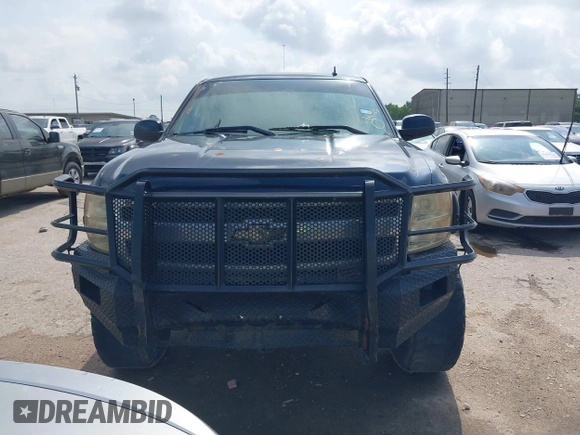 2008 Chevrolet Silverado 1500 LTZ with VIN 2GCEK133881111214, listed as a IAAI auction lot 41986926 with 215,979 mi miles. Bid and sale history available at carsss.com. Image 12.