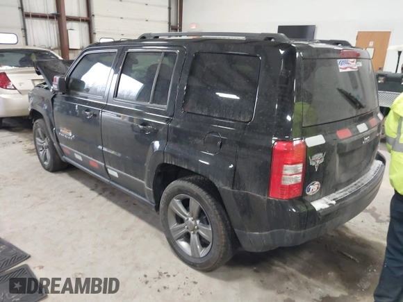 2014 Jeep Patriot Latitude with VIN 1C4NJPFA9ED887903, listed as a IAAI auction lot 41228274 with 82,225 mi miles and . Bid and sale history available at carsss.com. Image 3.