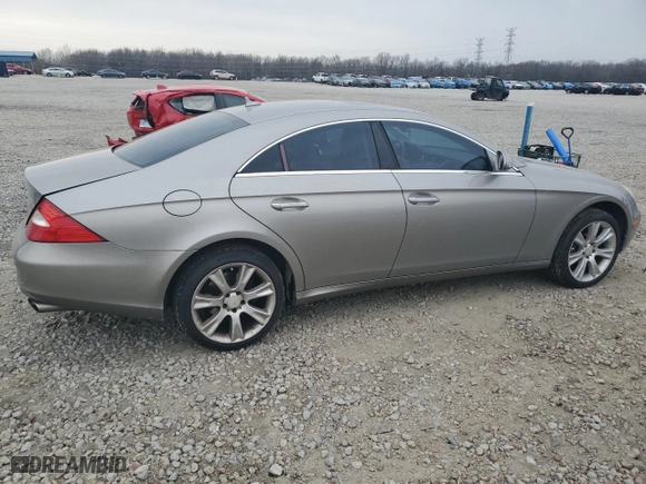 2008 Mercedes-Benz CLS-Class 5.5L with VIN WDDDJ72X78A137000, listed as a Copart auction lot 47923495 with 222,388 mi miles and Salvage Title. Bid and sale history available at carsss.com. Image 3.