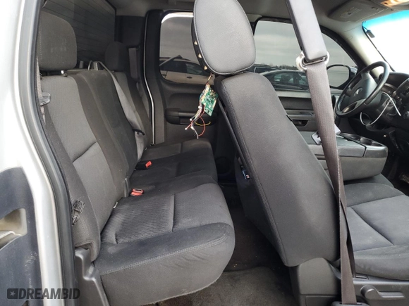 2010 Chevrolet Silverado 1500 LT with VIN 1GCSKSEA8AZ168241, listed as a Copart auction lot 84302704 with 157,334 mi miles and Salvage Title. Bid and sale history available at carsss.com. Image 10.