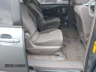 2008 Toyota Sienna CE with VIN 5TDZK23C58S177543, listed as a IAAI auction lot 41848850 with 226,347 mi miles. Bid and sale history available at carsss.com. Image 8.