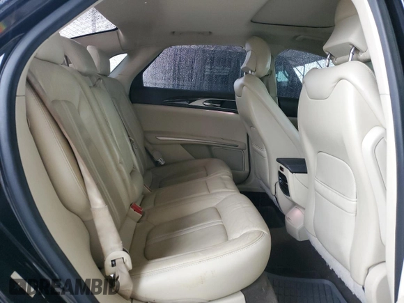 2014 Lincoln MKZ Hybrid with VIN 3LN6L2LU3ER824718, listed as a Copart auction lot 53181485 with 180,187 mi miles and Clean Title. Bid and sale history available at carsss.com. Image 10.