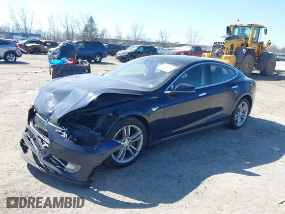 2015 Tesla Model S 85D with VIN 5YJSA1H25FFP70562, listed as a IAAI auction lot 41787957 with 177,688 mi miles. Bid and sale history available at carsss.com. Image 2.