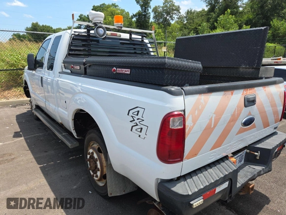 2011 Ford F-250 XL z VIN 1FT7X2B65BEC07691, wystawiony jako IAAI lot #42906795 z przebiegiem 353 932 mil mil oraz . Historia ofert i sprzedaży dostępna na DreamBid. Obrazek 10.