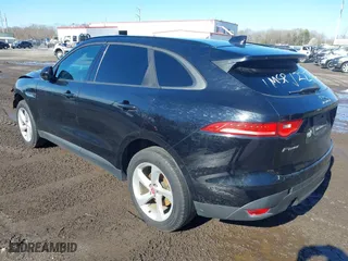 2018 Jaguar F-PACE 30t Premium with VIN SADCJ2GX3JA202274, listed as a IAAI auction lot 40171256 with 1 mi miles. Bid and sale history available at carsss.com. Image 3.