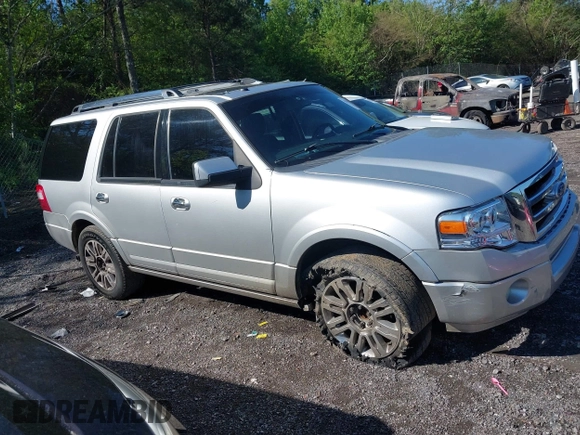 2011 Ford Expedition Limited with VIN 1FMJU1K56BEF07381, listed as a IAAI auction lot 42012025 with 262,730 mi miles. Bid and sale history available at carsss.com. Image 13.