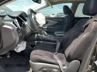 2019 Nissan Murano SV z VIN 5N1AZ2MJ5KN160207, wystawiony jako Copart lot #53182485 z przebiegiem 57 309 mil mil oraz Szkoda całkowita • Salvage title. Historia ofert i sprzedaży dostępna na DreamBid. Obrazek 7.