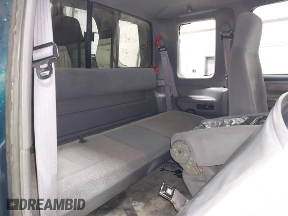 1997 Ford F-250 HD with VIN 1FTHX26G0VEB12354, listed as a IAAI auction lot 42033876 with Not Provided miles. Bid and sale history available at carsss.com. Image 8.