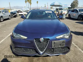 2019 Alfa Romeo Giulia Ti Sport with VIN ZARFANBN8K7612203, listed as a Copart auction lot 72585364 with 59,809 mi miles and Salvage Title. Bid and sale history available at carsss.com. Image 5.