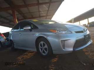 2015 Toyota Prius Four with VIN JTDKN3DU6F0480191, listed as a IAAI auction lot 41584260 with 91,292 mi miles. Bid and sale history available at carsss.com. Image 6.