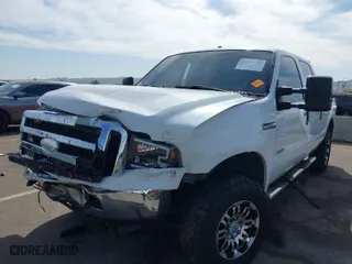 2007 Ford Super Duty F-250 XL with VIN 1FTSW21P17EB25312, listed as a IAAI auction lot 41558757 with 116,219 mi miles. Bid and sale history available at carsss.com. Image 6.