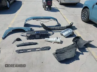 2022 Ford Maverick XL z VIN 3FTTW8E38NRA74240, wystawiony jako IAAI lot #42028451 z przebiegiem 28 166 mil mil oraz . Historia ofert i sprzedaży dostępna na DreamBid. Obrazek 12.