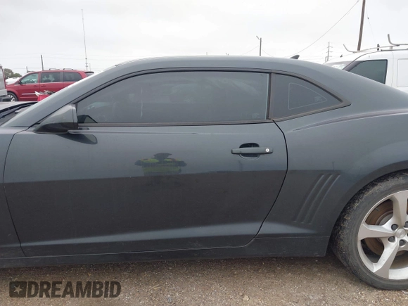 2015 Chevrolet Camaro SS with VIN 2G1FK1EJ9F9304625, listed as a IAAI auction lot 42187941 with 167,250 mi miles and . Bid and sale history available at DreamBid. Image 14.