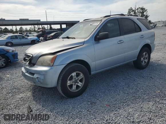 2005 Kia Sorento LX with VIN KNDJD733555463706, listed as a Copart auction lot 53953475 with 86,187 mi miles and Salvage Title. Bid and sale history available at carsss.com. Image 1.