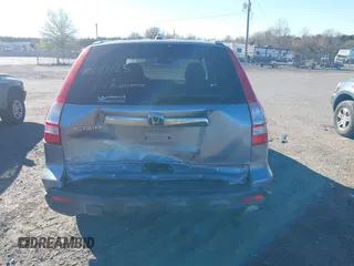 2007 Honda CR-V EX-L with VIN JHLRE48797C012726, listed as a IAAI auction lot 40847123 with 251,300 mi miles and . Bid and sale history available at carsss.com. Image 6.