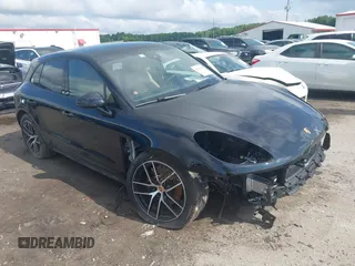 2025 Porsche Macan with VIN WP1AA2A52SLB05856, listed as a IAAI auction lot 42413898 with 5,721 mi miles and . Bid and sale history available at DreamBid. Image 1.