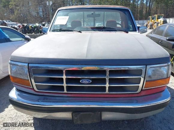 1993 Ford 1/2 Ton Trucks with VIN 1FTDF15N0PNA33037, listed as a IAAI auction lot 41848829 with 241,298 mi miles. Bid and sale history available at carsss.com. Image 12.