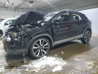 2017 Nissan Rogue SL with VIN JN1BJ1CR2HW122750, listed as a Copart auction lot 45503975 with 64,582 mi miles and Salvage Title. Bid and sale history available at DreamBid. Image 1.