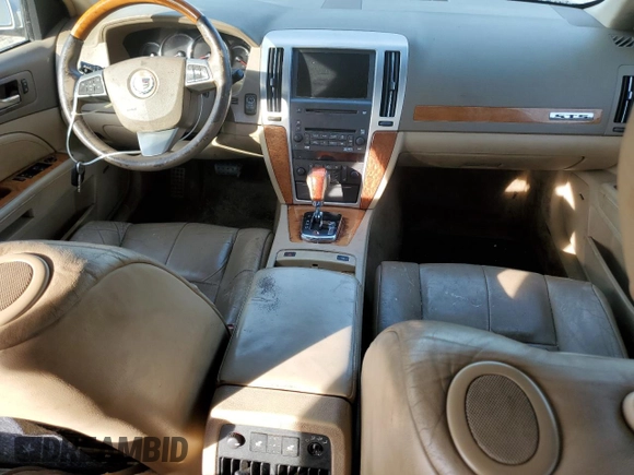 2011 Cadillac STS RWD z VIN 1G6DW6ED9B0133084, wystawiony jako Copart lot #80912574 z przebiegiem 138 720 mil mil oraz Czysty tytuł • Clean title. Historia ofert i sprzedaży dostępna na DreamBid. Obrazek 8.