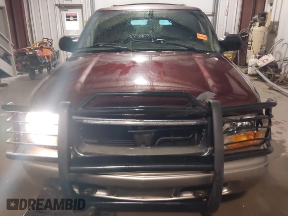 2001 GMC Jimmy SLE with VIN 1GKDT13W712195040, listed as a IAAI auction lot 41710729 with 189,584 mi miles. Bid and sale history available at carsss.com. Image 6.