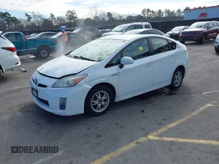 2010 Toyota Prius II with VIN JTDKN3DU0A0095900, listed as a IAAI auction lot 41630338 with 318,071 mi miles. Bid and sale history available at carsss.com. Image 2.