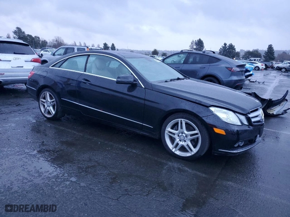 2011 Mercedes-Benz E-Class E 350 with VIN WDDKJ5GBXBF095697, listed as a Copart auction lot 45014375 with 129,093 mi miles and Salvage Title. Bid and sale history available at carsss.com. Image 4.