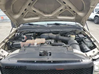 2001 Ford Super Duty F-250 XL with VIN 1FTNX21S51EA42259, listed as a Copart auction lot 52824435 with 183,134 mi miles and Salvage Title. Bid and sale history available at carsss.com. Image 11.