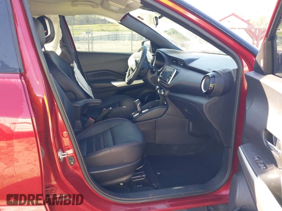 2020 Nissan Kicks SR with VIN 3N1CP5DV7LL554917, listed as a IAAI auction lot 41942545 with 54,789 mi miles and . Bid and sale history available at DreamBid. Image 5.