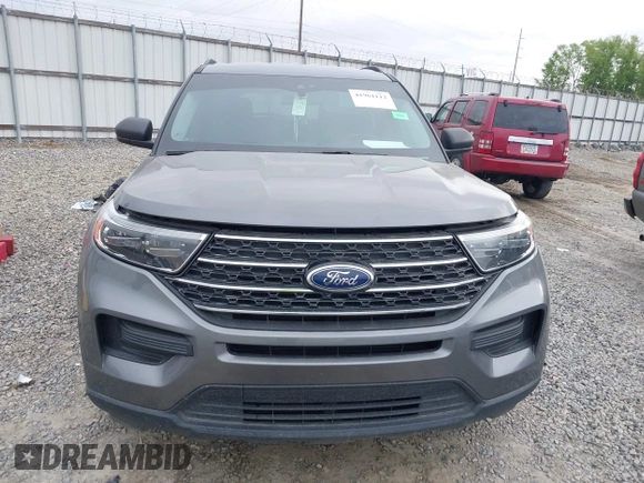 2021 Ford Explorer XLT with VIN 1FMSK7DH7MGA51564, listed as a IAAI auction lot 41961112 with 124,238 mi miles. Bid and sale history available at carsss.com. Image 12.